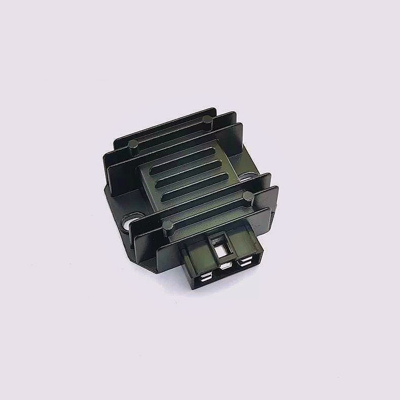 Încărcător, regulator de tensiune și redresor din siliciu pentru motociclete HJ150-9-9A-9C