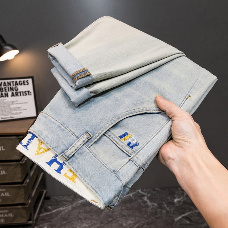 Jeans albastru deschis cu spălare vintage, elastici, croială slim straight pentru bărbați, pantaloni casual de vară, talie brodată