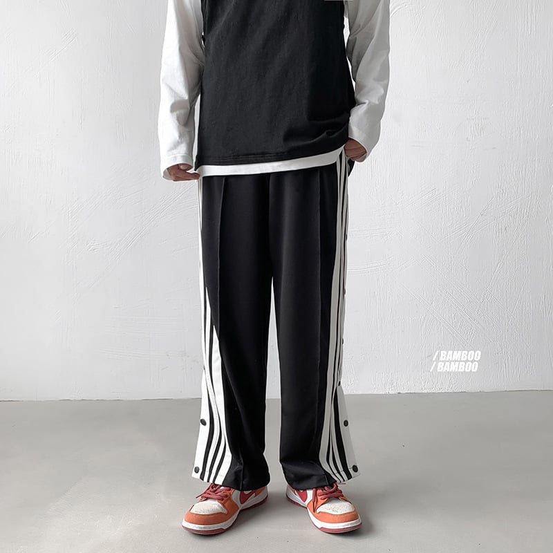 Pantaloni bărbați cu dungi, nasturi pe lateral, largi, croială dreaptă, casual de toamnă