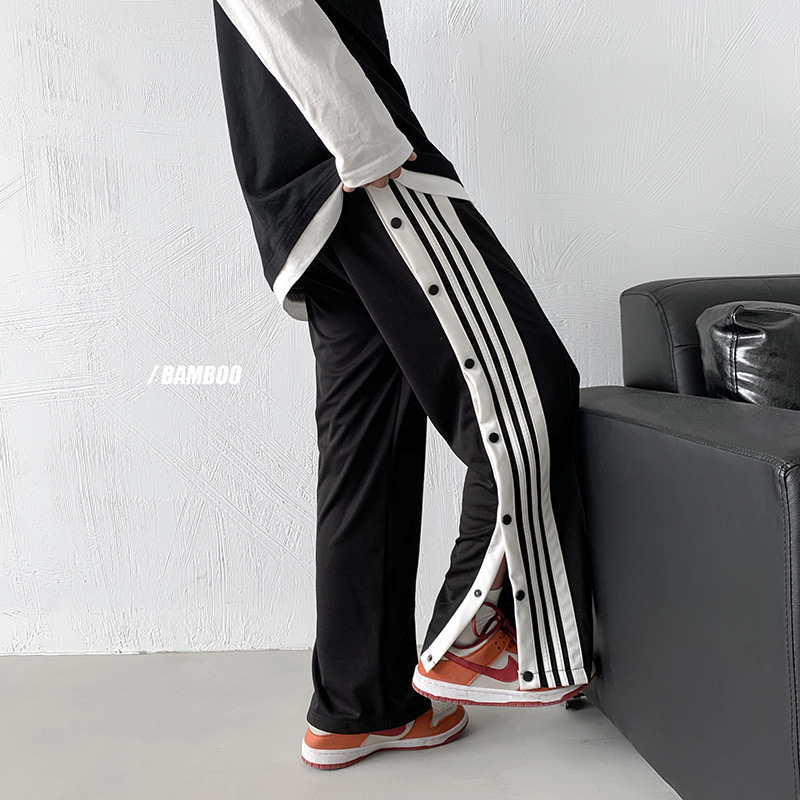 Pantaloni bărbați cu dungi, nasturi pe lateral, largi, croială dreaptă, casual de toamnă