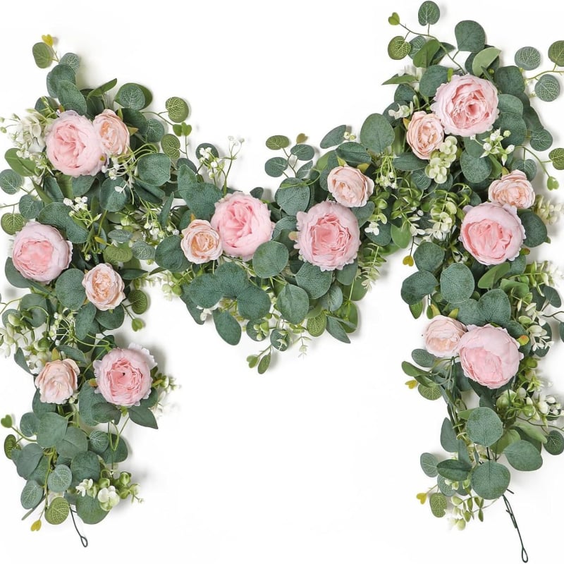Viță artificială cu peony și eucalyptus pentru decorul sufrageriei și al nunții