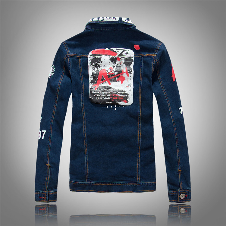 Мъжко дънково яке в корейски стил, Slim-fit кройка, изпран деним, с метални нитове