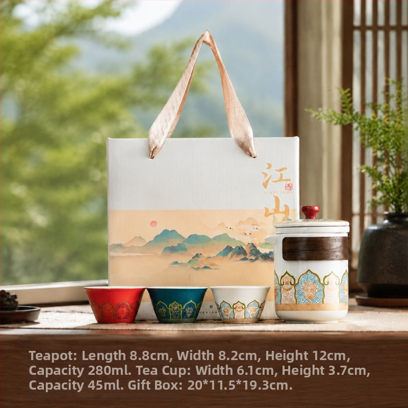 Prenosná cestovná čajová súprava s tradičným dizajnom — jedna kanvica a tri šálky v darčekovej krabičke