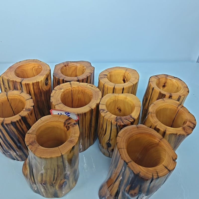 Suport pentru pix din Taihang cliff Cypress cu noduri, sculptură în lemn, decor de birou, sculptură din rădăcină