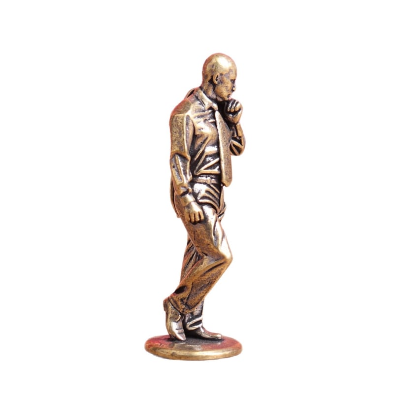 Figură din alamă a unui bărbat în costum, ornament de birou vintage, obiect decorativ pentru ceai