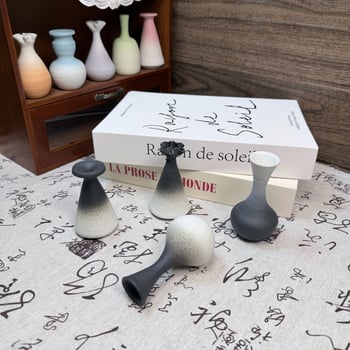 Vază ceramică cu gradient mat, lucrată manual, suport decorativ de birou pentru flori, artă modernă