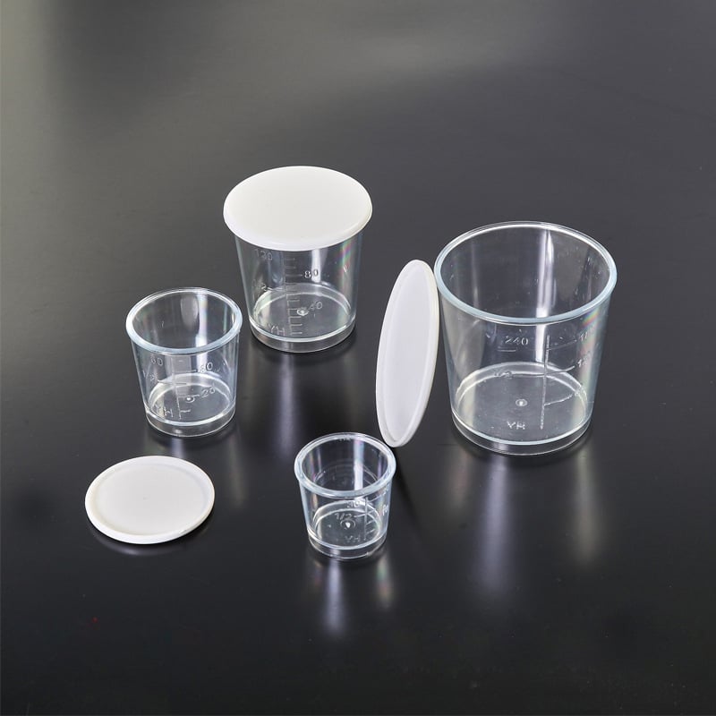 Set de 7 recipiente de măsură din plastic pentru pescuit, cu capac și marcaje de volum
