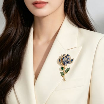 Broșă în formă de lalea, din aliaj de cupru, placare cu aur adevărat, zirconiu micro-incrustat, accesoriu elegant pentru haine feminine