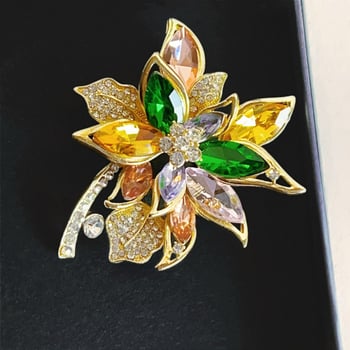 Broșă florală multicoloră, design delicat, unisex