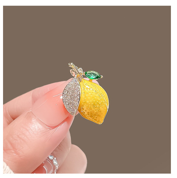 Broșă de lămâie galbenă pentru femei, pin-fruct în stil japonez, accesoriu de vară pentru fixarea gulerului