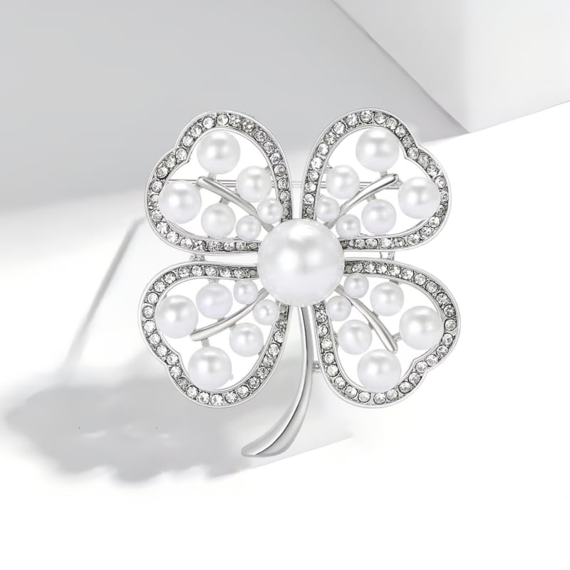 Broșă pentru femei cu trifoi cu patru foi și perlă, design floral elegant