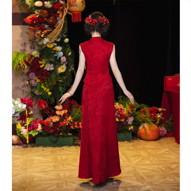Červené šaty s nápisom Toast a svadobný cheongsam v novom čínskom štýle na zásnuby a svadbu, dlhé šaty s elegantným vzhľadom na každý deň