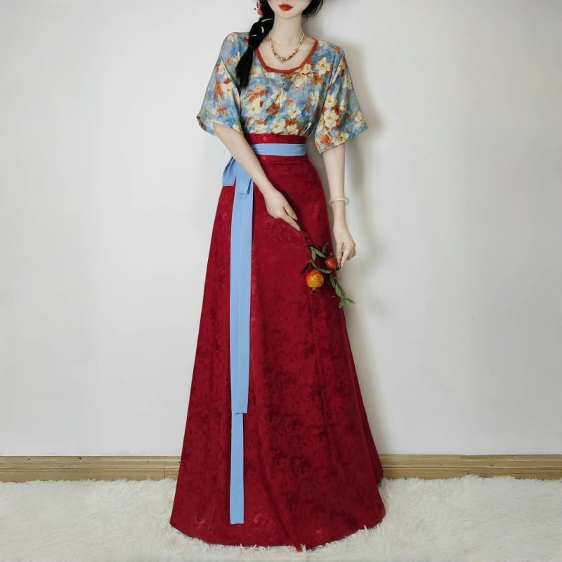 Rochie Hanfu în stil Tang cu broderie florală, siluetă subțire, croială de vară