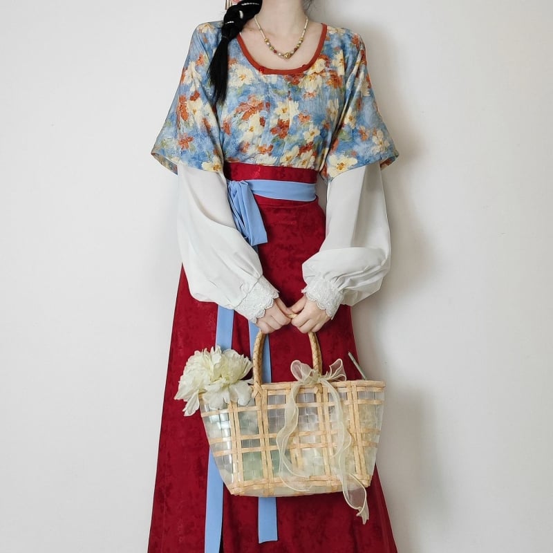 Rochie Hanfu în stil Tang cu broderie florală, siluetă subțire, croială de vară