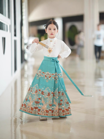 Set pentru fete 2024, stil Chinezesc, haine de primăvară-toamnă, top în stil Tang și fustă Horse-Face