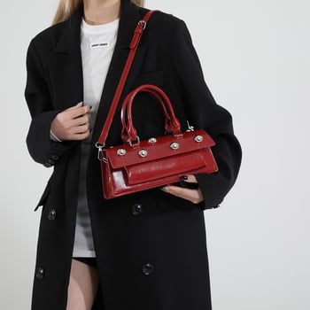 Geantă mică texturată din PU pentru femei, model nou 2025, crossbody pătrată, mărime medie, stil urban simplu