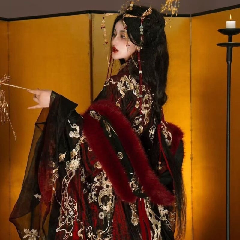 Set de vară 2026, stil tradițional chinezesc, broderie bogată cu dragon, lungime la talie