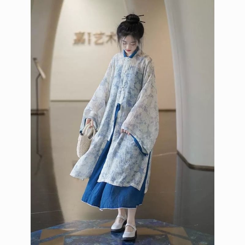 Hanfu nou îmbunătățit cu elemente Han, rochie lungă cu guler înalt în stil Ming, fustă cu bretele, set de trei piese pentru purtare zilnică
