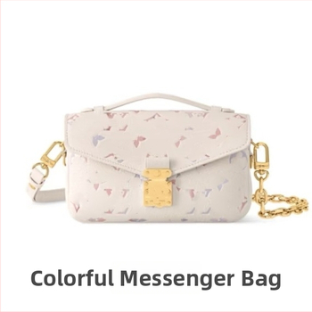 Dámska módna kabelka Madeleine z pravej kože s dúhovým efektom, fialovou farbou, crossbody a horným uchom
