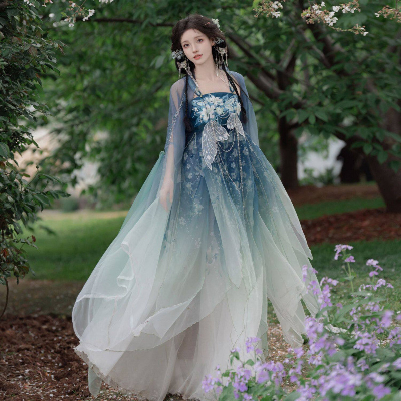Hanfu pentru femei: fustă Hezi și top cu mâneci largi, design îmbunătățit, stil național eteric, broderie densă, jacquard poliester