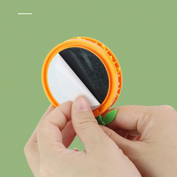 Cuier cu floare de floarea-soarelui, retractabil, autoadeziv, fără găuri, pentru casă, design zâmbitor, 1,5 kg