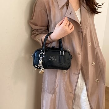 Geantă de damă în formă de pernă, stil coreean, pentru umăr și crossbody, 2026 nou model pentru utilizare zilnică.