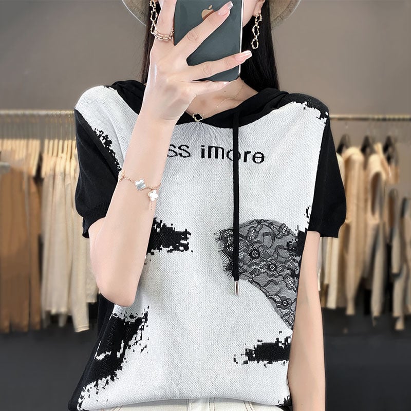 Tricou tricotat damă cu glugă, mâneci scurte, din mătase rece, dantelă, stil retro cu imprimeu în cerneală