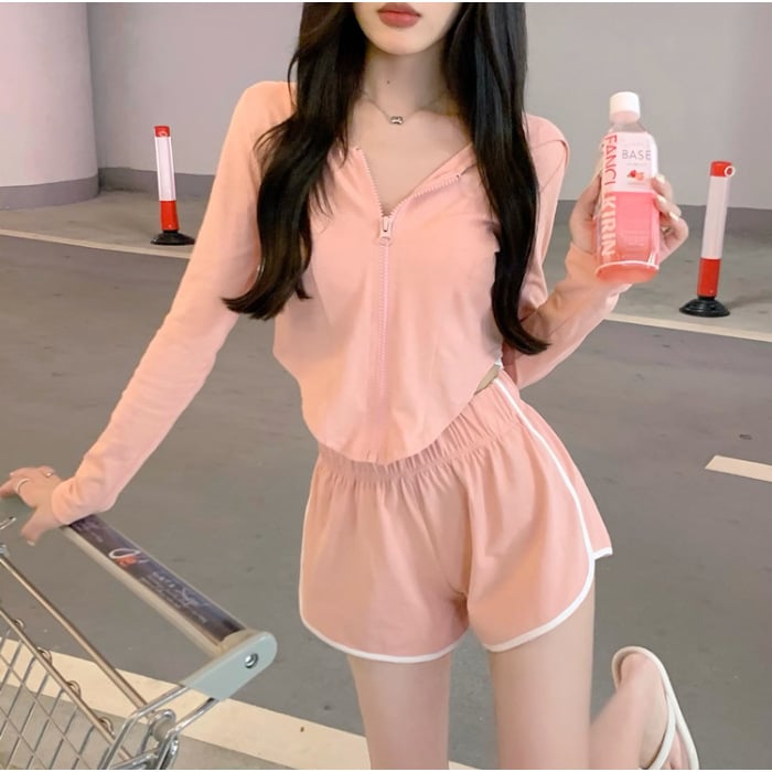 Set femei cu protecție UV: cardigan cu glugă și tricou, pentru primăvară, ușor, două piese, ținută casual.