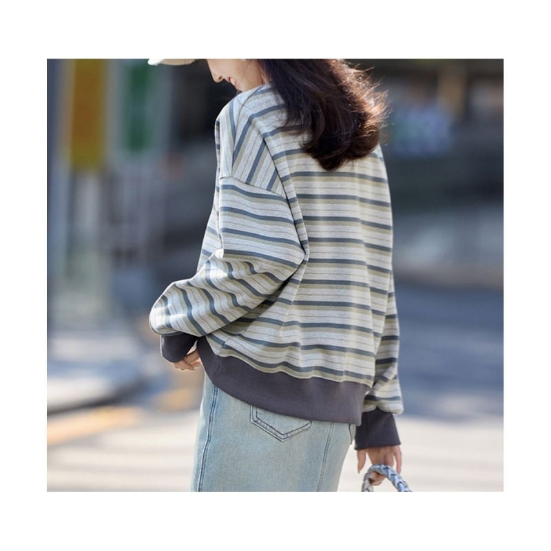 Bluza din fleece cu blocuri de culoare și dungi, guler rotund, croială lejeră, primăvara 2025