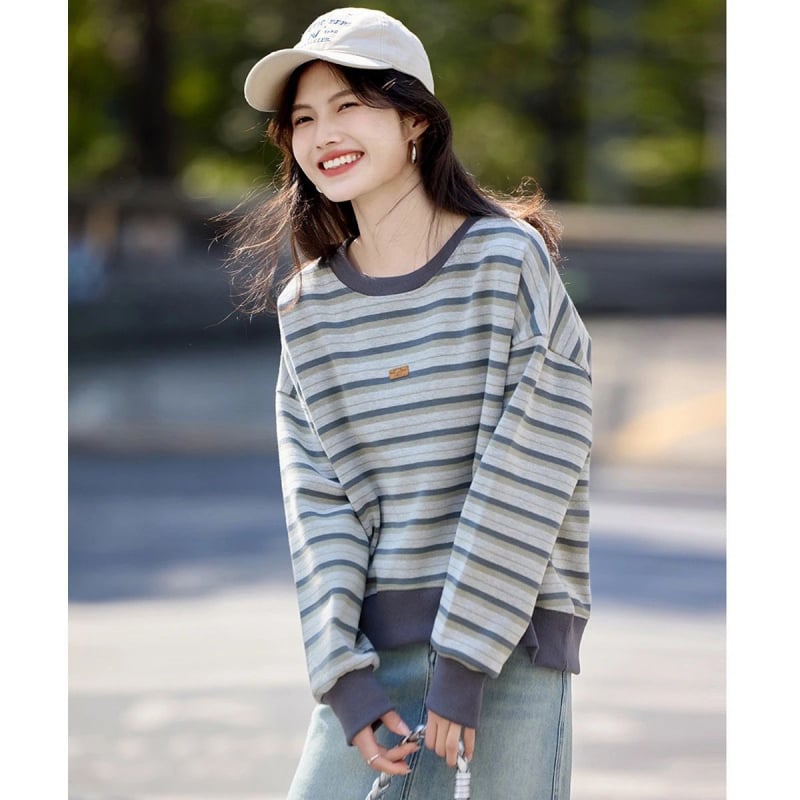 Bluza din fleece cu blocuri de culoare și dungi, guler rotund, croială lejeră, primăvara 2025