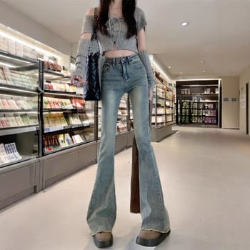 Jeans dama vintage cu tiv franjat, croi evazat, talie înaltă, slim, lungime până la podea, primăvara 2026