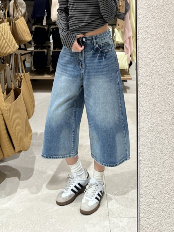 Jeans cropped albastre în stil vintage american pentru femei, mărime plus, primăvară, croială lejeră, talie înaltă, efect de subțiere, croială dreaptă-largă, lungime capri