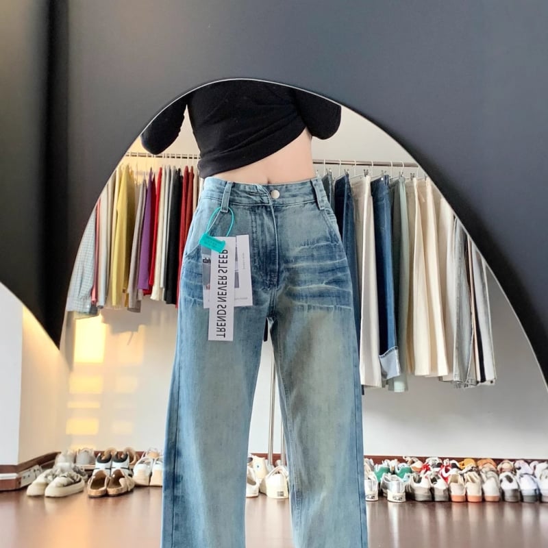 Jeans damă alb spălat, micro-flare, talie înaltă, croială slim, primăvara 2025, pantaloni în formă de potcoavă