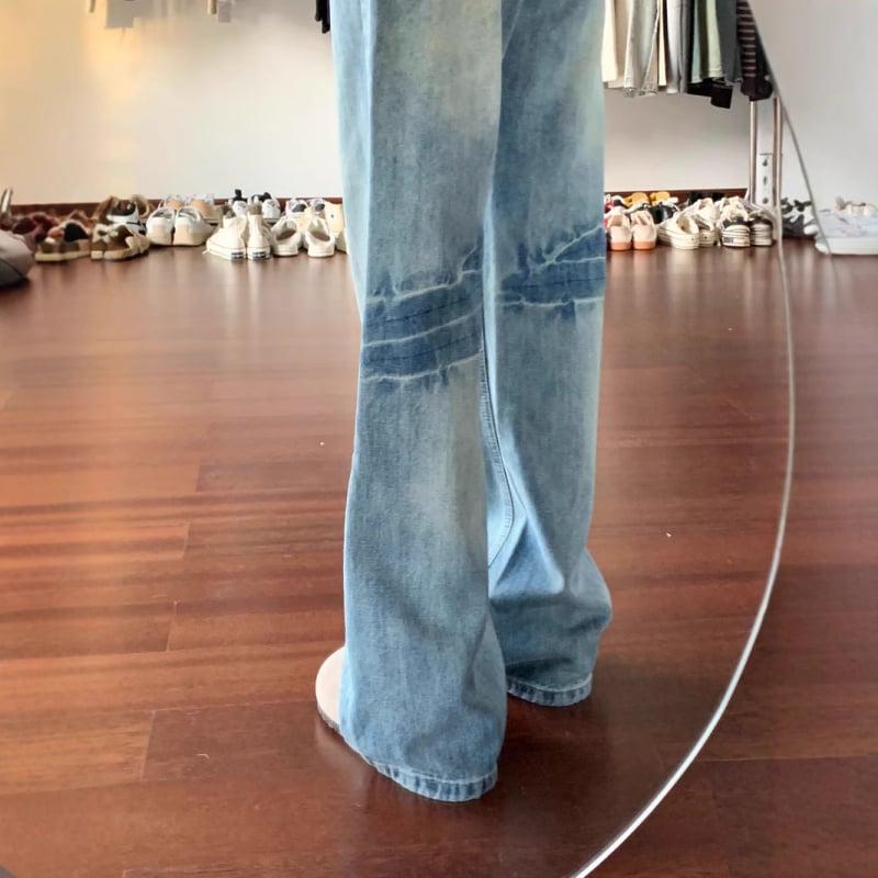 Jeans damă alb spălat, micro-flare, talie înaltă, croială slim, primăvara 2025, pantaloni în formă de potcoavă