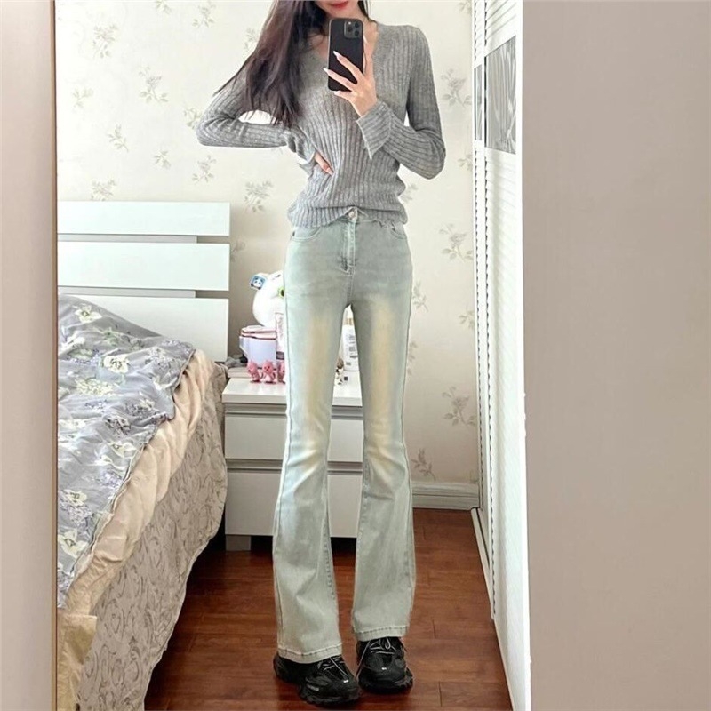 Jeans damă micro-flare în culoare muștar, primăvară-toamnă 2025, talie înaltă, croială slim