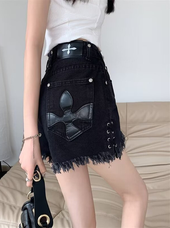 Shorts denim negri pentru femei, mărime plus, talie înaltă, șnur, detaliu încrucișat, margine franjată, vară 2025