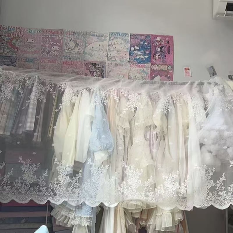 Husă antipraf pentru raft de pantofi cu perdea din dantelă, garderobă pe podea