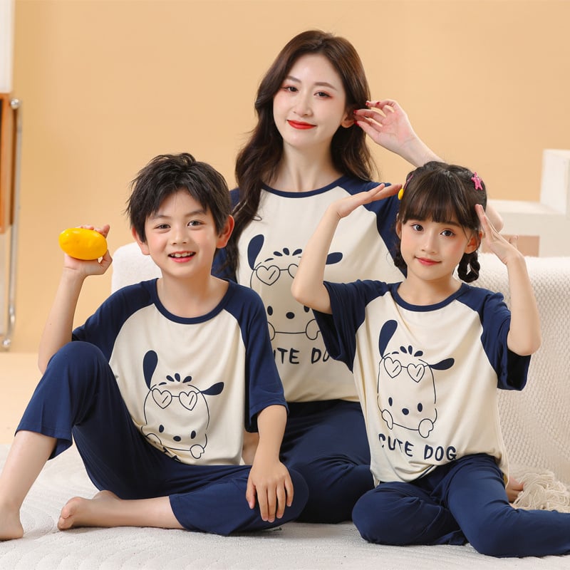 2025 vară – set pijama familie cu desen animat: tricou cu mânecă scurtă și pantaloni lungi, două piese pentru casă