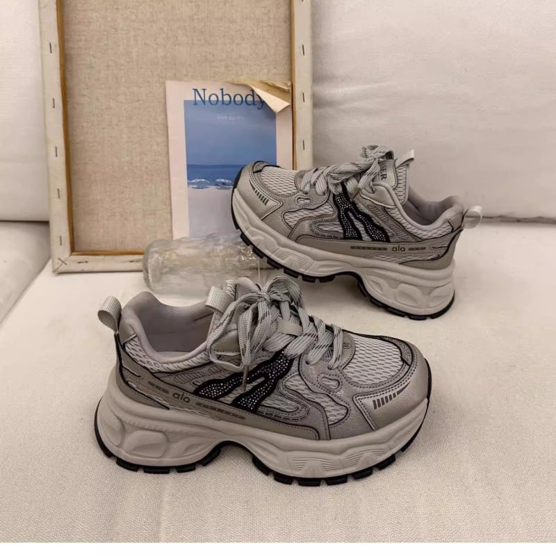 Pantofi de damă cu talpă groasă, stil dad sneakers, primăvara 2026, crește înălțimea pentru siluete mici, pantofi sport casual la modă