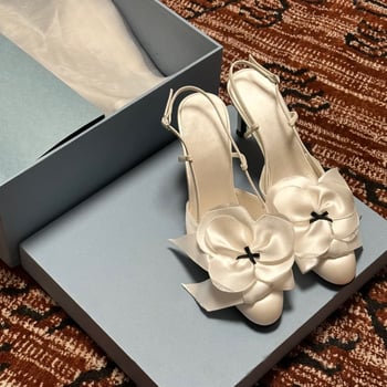 Sandale cu design floral ivory-white, toc înalt subțire, pentru femei, vară 2026, vârf rotund, curea din spate, deget deschis