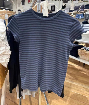 Tricou Zellytop BM-stil, retro american, dungi bleumarin, guler rotund, mâneci scurte, croială slim, pentru femei