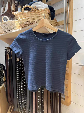 Tricou Zellytop BM-stil, retro american, dungi bleumarin, guler rotund, mâneci scurte, croială slim, pentru femei