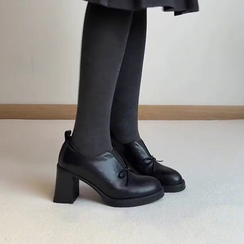 Loafers din piele de oaie, funda, vârf rotund, slip-on cu toc înalt