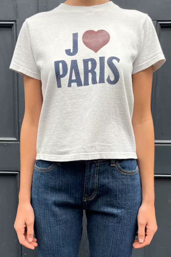 Tricou damă slim-fit, stil BM, retro american, imprimeu inimă și litere Paris, mânecă scurtă