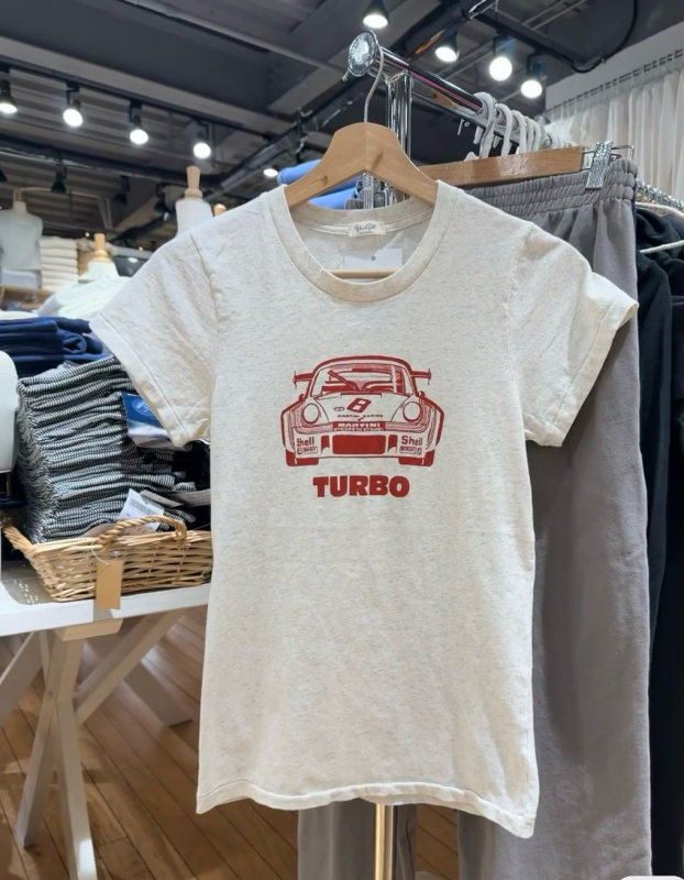 Tricou damă din bumbac, imprimeu Turbo, gri, mâneci scurte, croială lejeră, top de vară