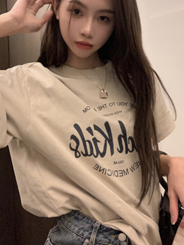 Tricou damă din bumbac în culoare kaki deschis, mâneci scurte, lungime medie, stil casual Harajuku vară, imprimeu anime