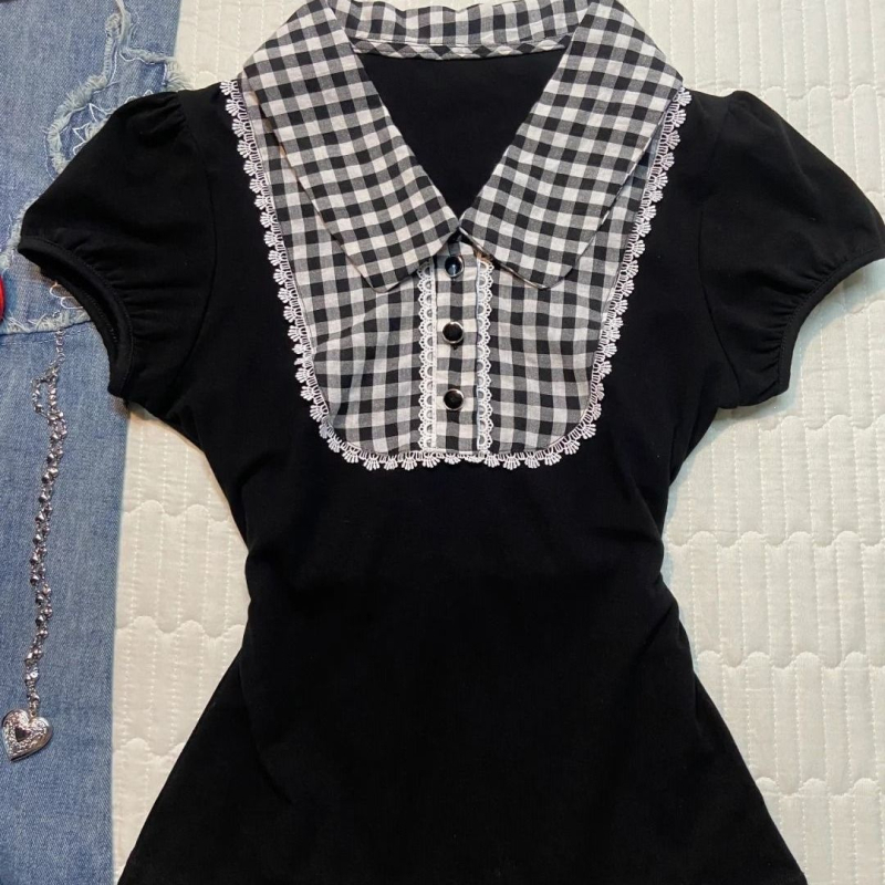 Tricou polo damă scurt, negru vintage, dantelă și patchwork în carouri