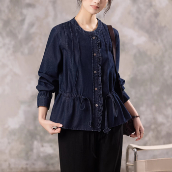 Bluza elegantă de damă cu guler rotund, bordură decorativă și șnur