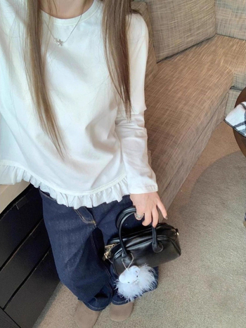 Tricou damă cu mânecă lungă, guler rotund și volane, stil proaspăt de toamnă, croială lejeră