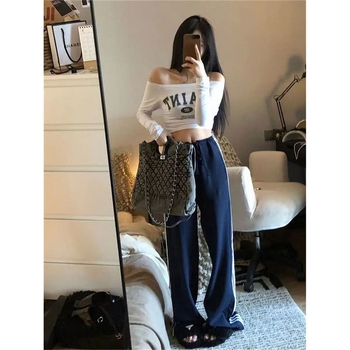 Tricou damă cu umeri goi, mâneci lungi, imprimeu cu litere, croială strânsă, primăvară